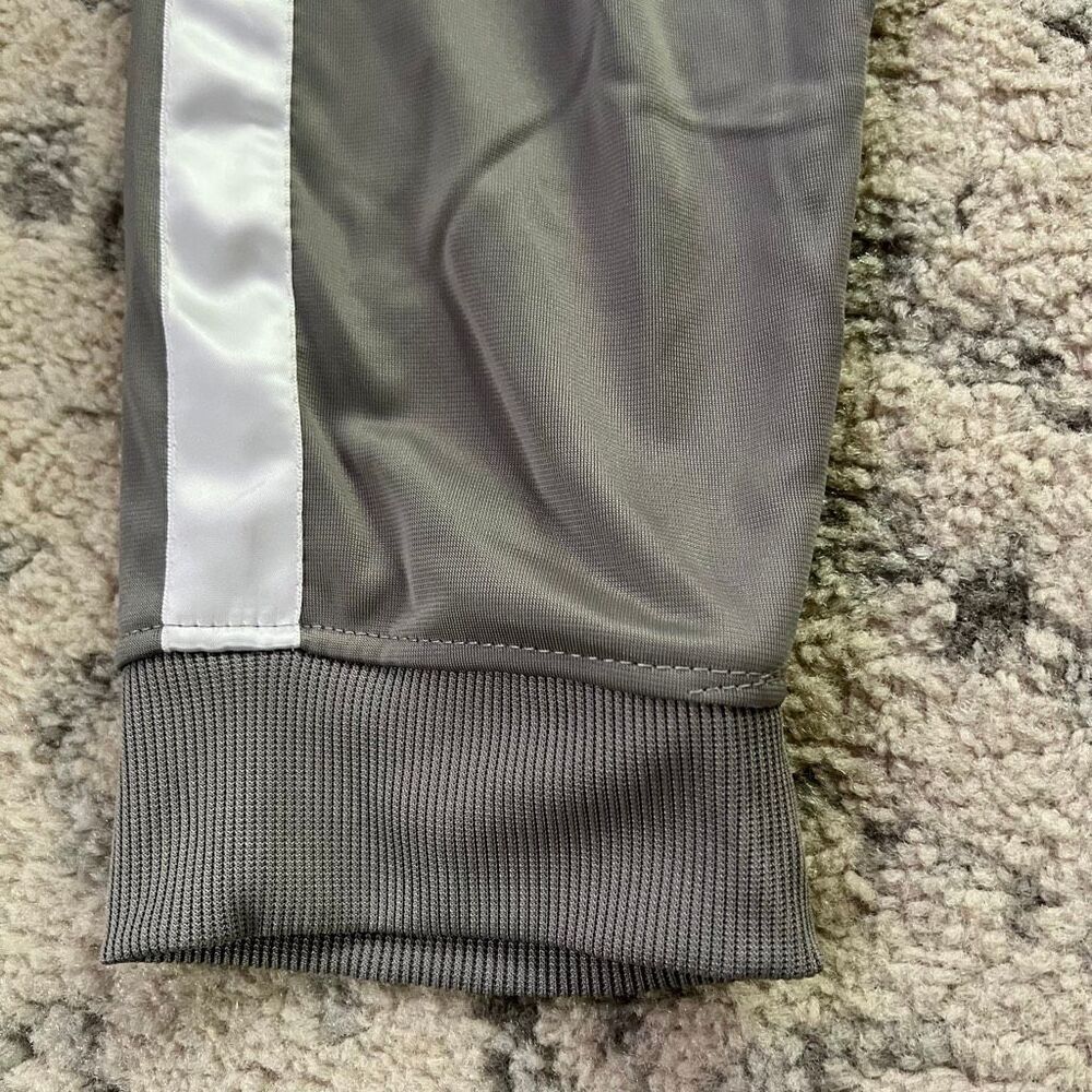 NWT Boys Pro Player Tracksuit - Picture 7 of 7